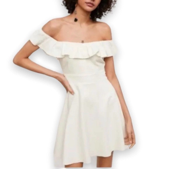 Zara Dresses & Skirts - Zara Linen Off the Shoulder Dress NEW